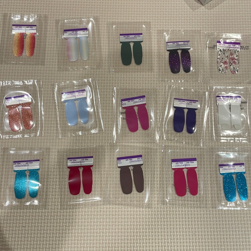 Color street Twosies Tester set of 15